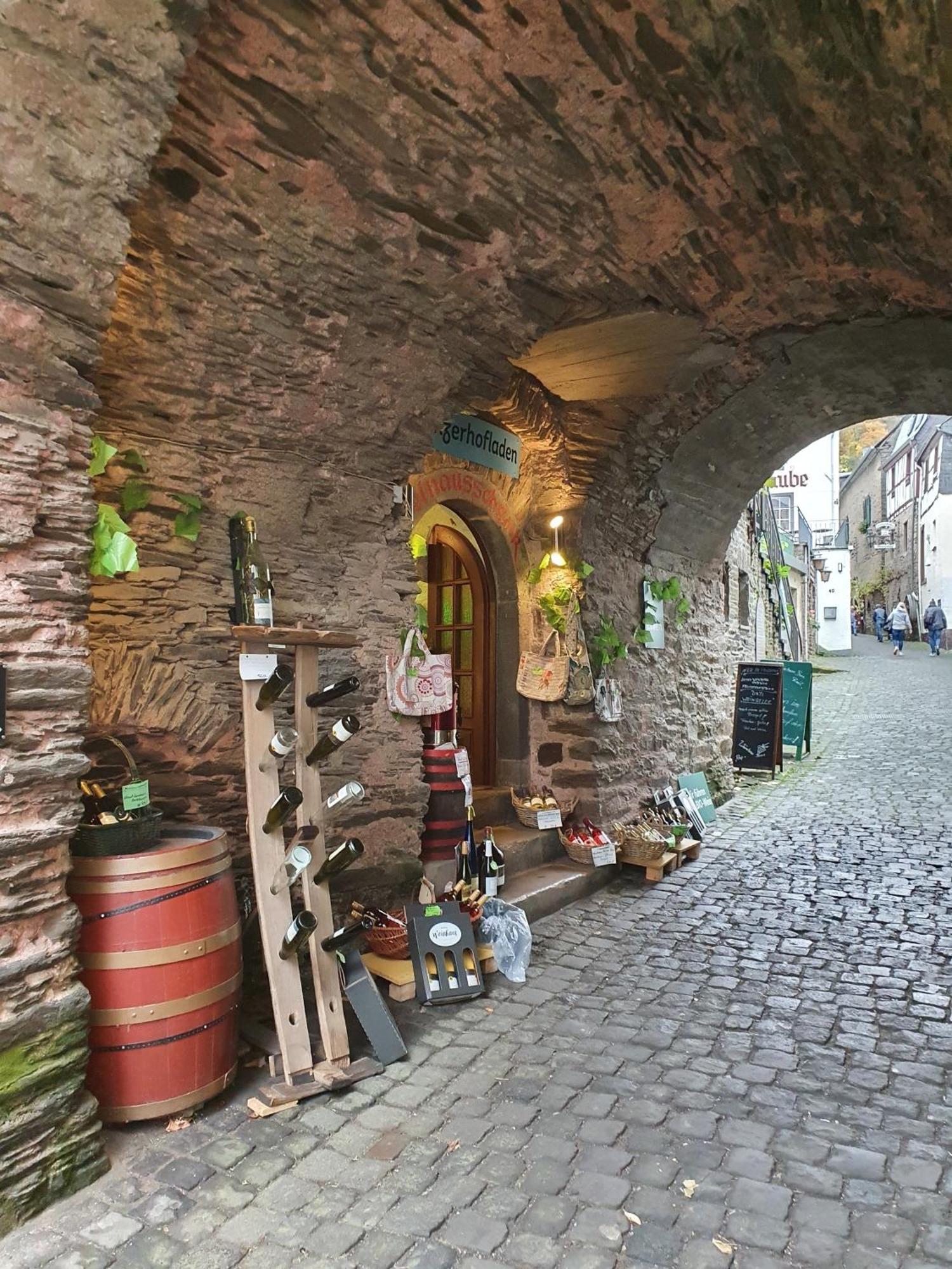 Ferienwohnung An Der Mosel, Romeo Зенгайм Екстер'єр фото