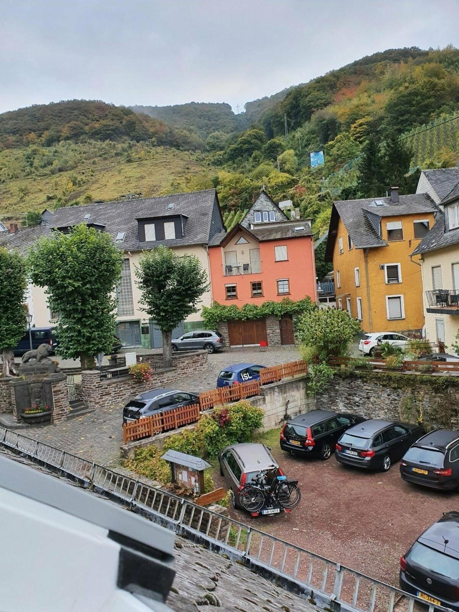 Ferienwohnung An Der Mosel, Romeo Зенгайм Екстер'єр фото